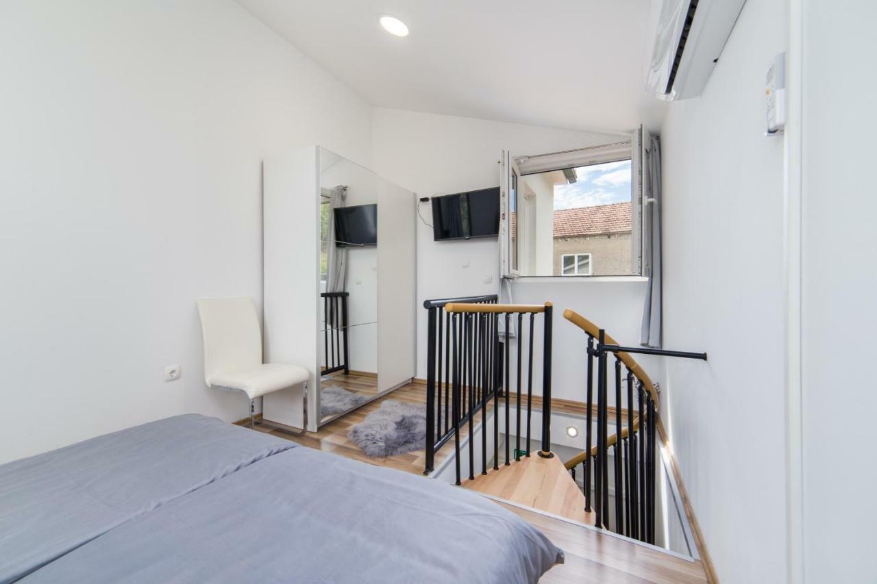 Studio Apartment Finta Rogotin Exterior foto
